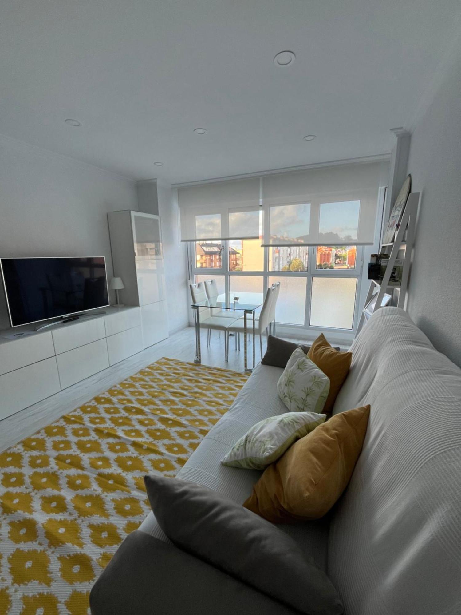 Apartamento En Somo Cerca De La Playa Totalmente Equipado - Somocubas Bagian luar foto